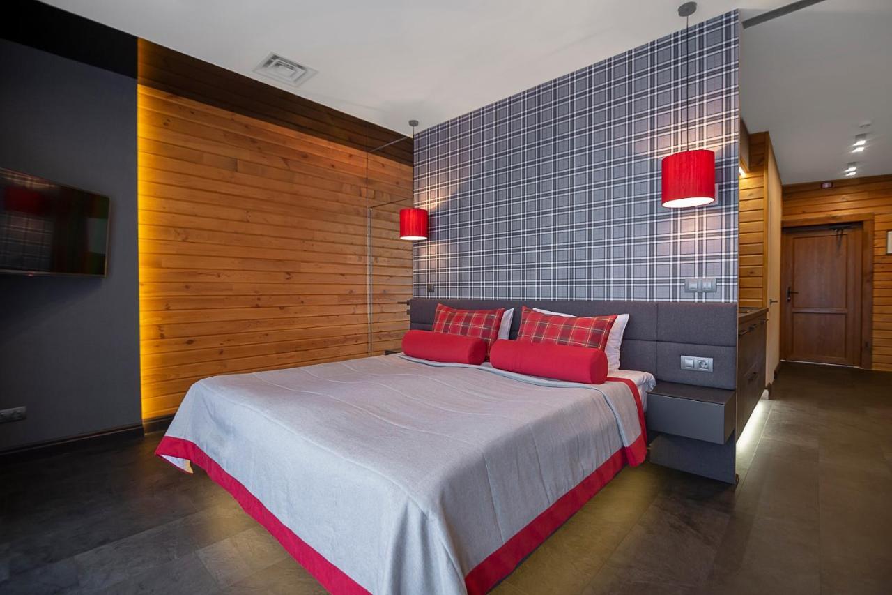 Equides Club Hotel Lesniki Ngoại thất bức ảnh